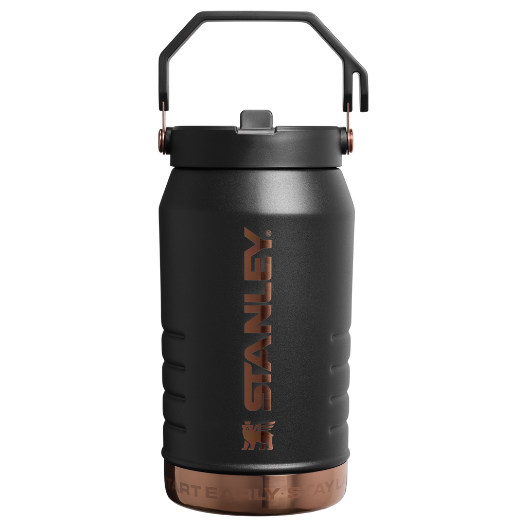 Messi x Stanley 1913 IceFlow™ Flip Straw Jug | 1.9L