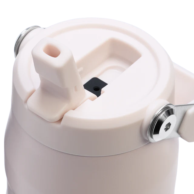 IceFlow™ Bottle Flip Straw 2.0