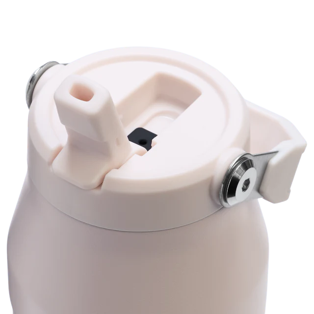 IceFlow™ Bottle Flip Straw 2.0