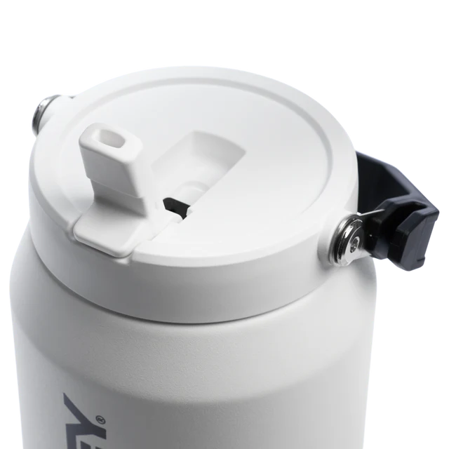 The IceFlow™ Flip Straw 2.0 Jug | 1.90L