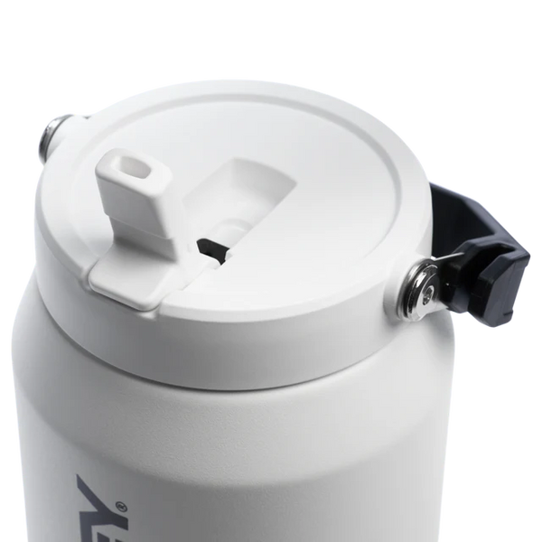 The IceFlow™ Flip Straw 2.0 Jug | 1.90L