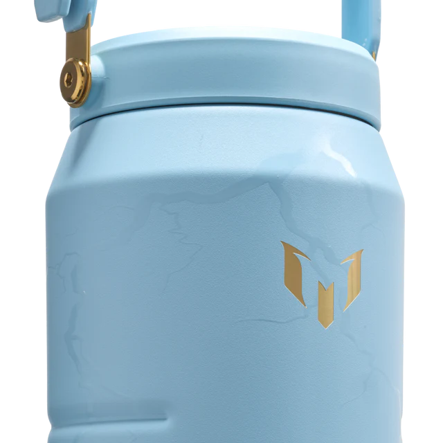 Messi x Stanley 1913 IceFlow™ Flip Straw Jug | 1.9L
