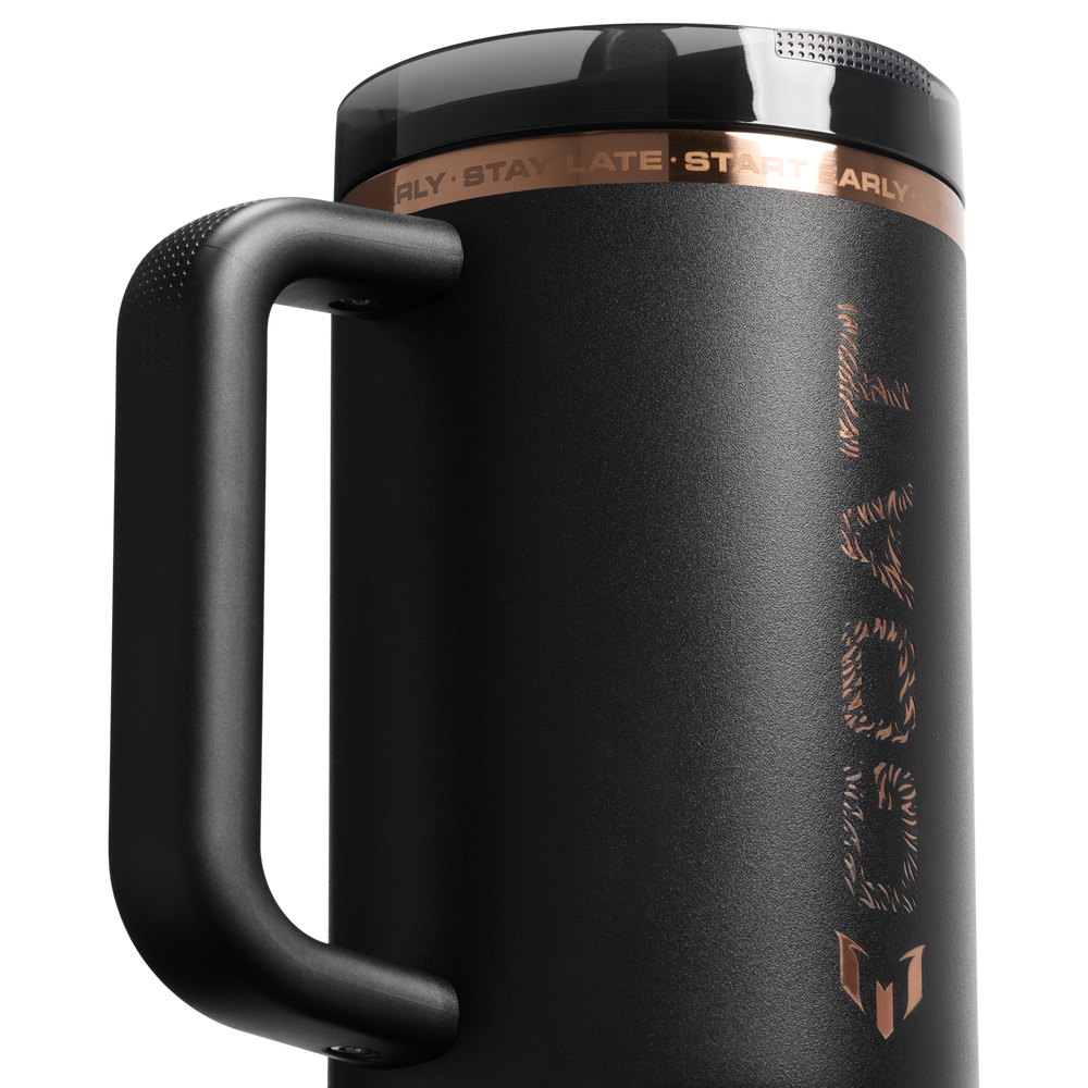 Messi x Stanley 1913 Quencher® ProTour Flip Straw Tumbler | 1.18L